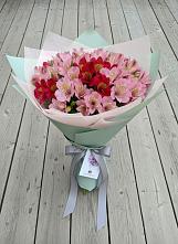 Букет цветов из:  Альстромерии #REPLACE_PRED# Подхожее