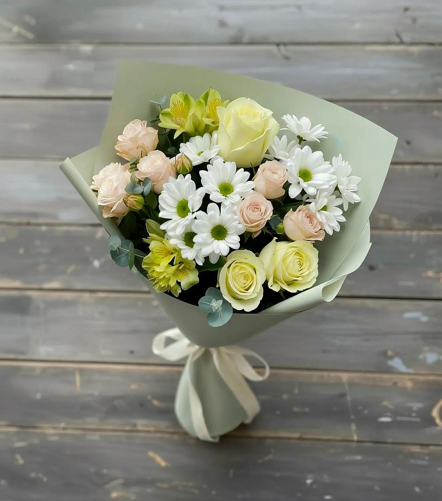 Букет цветов из: Альстромерии, Розы и Хризантемы в Подхожее