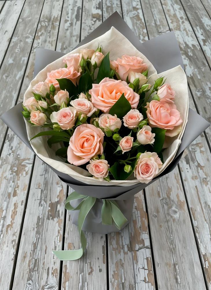Букет цветов из: Розы в Подхожее