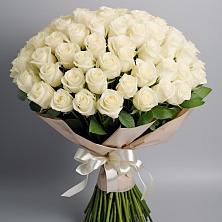 Букет 101 беля роза Белоснежка в Подхожее