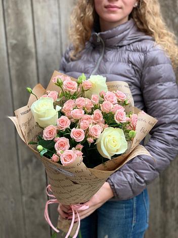 Букет цветов из: Розы в Подхожее