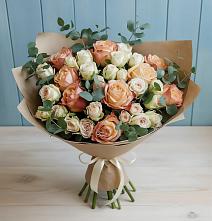 Букет цветов из:  Альстромерии и Розы в Подхожее